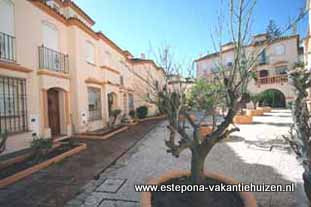 Estepona, Belgravia Club